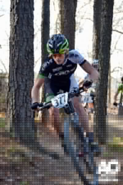 Austin Morris shows us how to thread the trees. Austin took first in the 6 lap race.