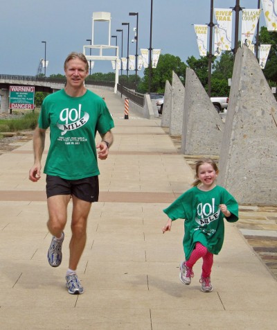 Ron Mitchell and running partner, Kate, at the Big Dam Bridge.