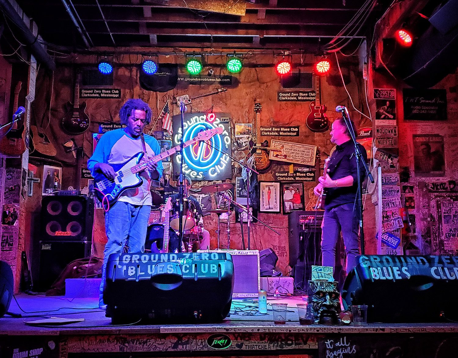Lucious Spiller and Greg Spradlin laying it down for us. - Gravel Grinding from Jonesboro to Clarksdale