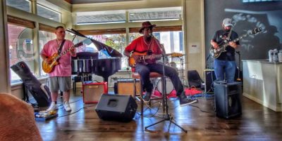 Kent Burnside entertained the after-party.