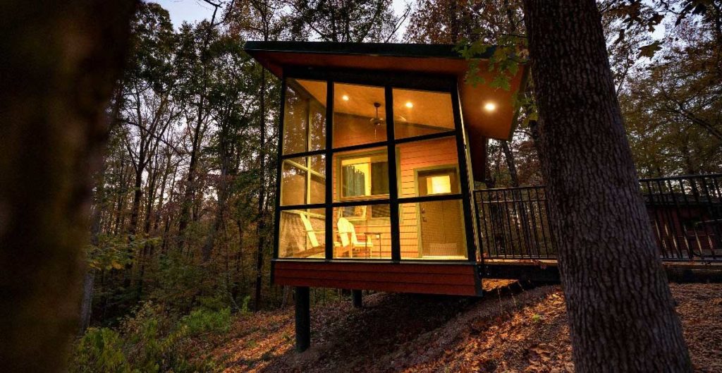 Camper Cabin, Mississippi River State Park