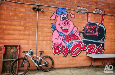 Great BBQ in the middle of a ride, for the win.
