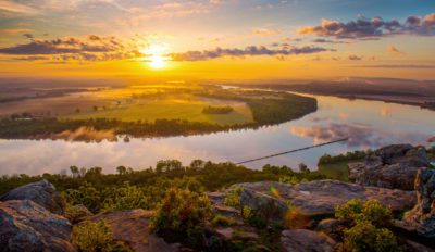 Stouts Point - Petit Jean State Park