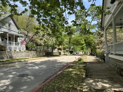 Harmon Park Loop trail goes through a small section of a neighborhood.