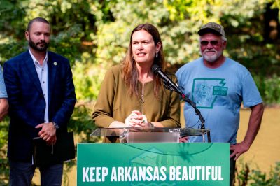 Governor Sanders Joins Keep Arkansas Beautiful to Announce 2023 Great Arkansas Cleanup Kick-off