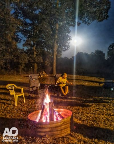 Friday night with the full moon rising, it was a beautiful evening around the campfire.