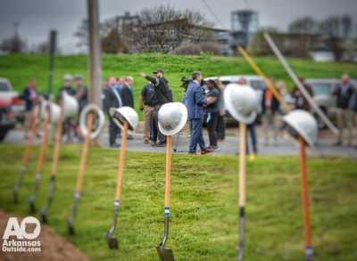 Groundbreaking of the Southeast Trail in Little Rock