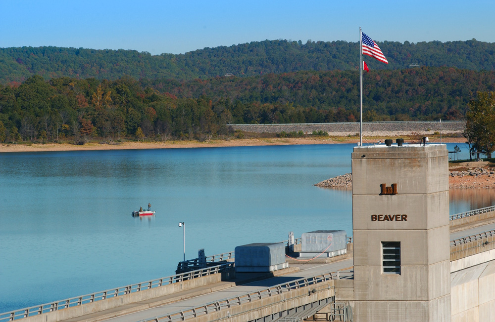 Photo of Beaver Lake Dam.