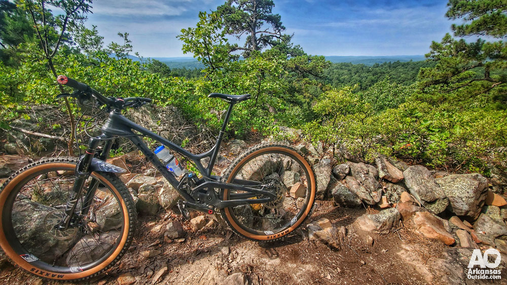 The View south from an overlook on the Tarantula Hawk Trail at Blue Mountain.