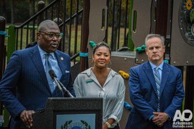 (L-R) Mayor Frank Scott, Ward 6 Director Andrea Hogan Lewis, and Little Rock Parks Director, Leland Couch.