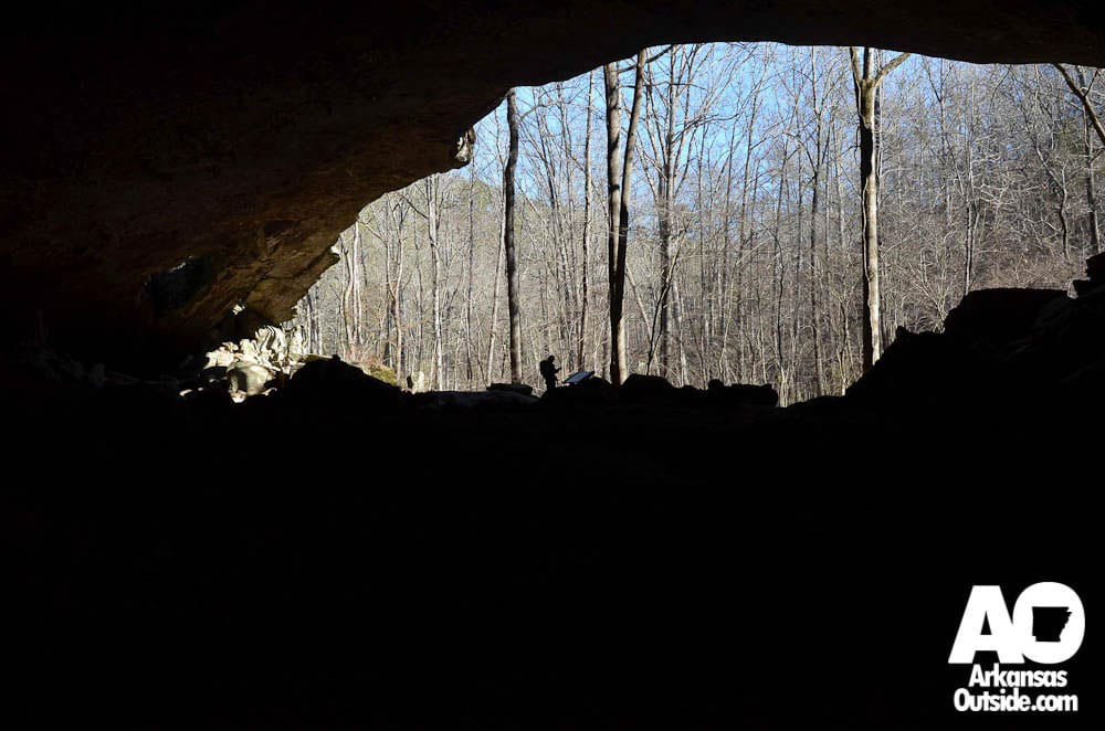 Exploring Indian Rockhouse Cave.