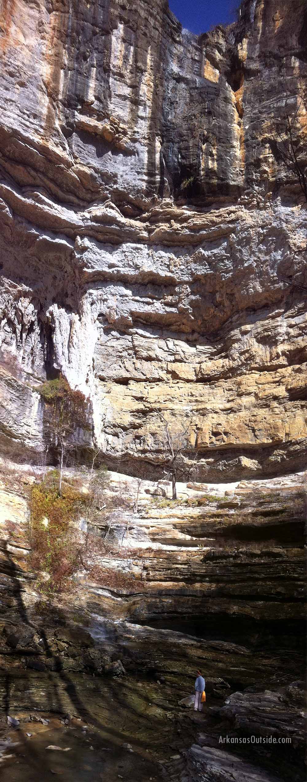 Arkansas Winter Waterfalls - Hemmed-in Hollow on a dry day.