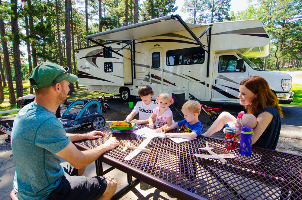 Arkansas is perfect for both tent and RV camping. (Photo courtesy of ADPHT)