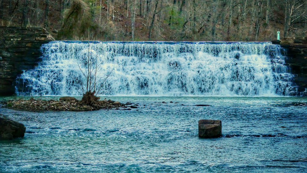 Devil's Den State Park.