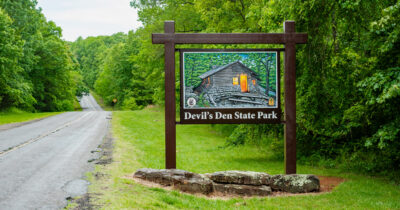 Devil's Den State Park Entrance Sign.