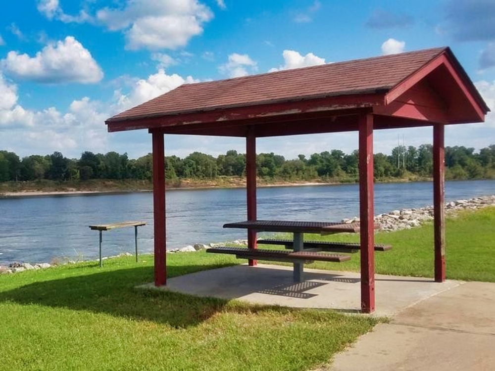 Pendleton Bend Park Campsite.