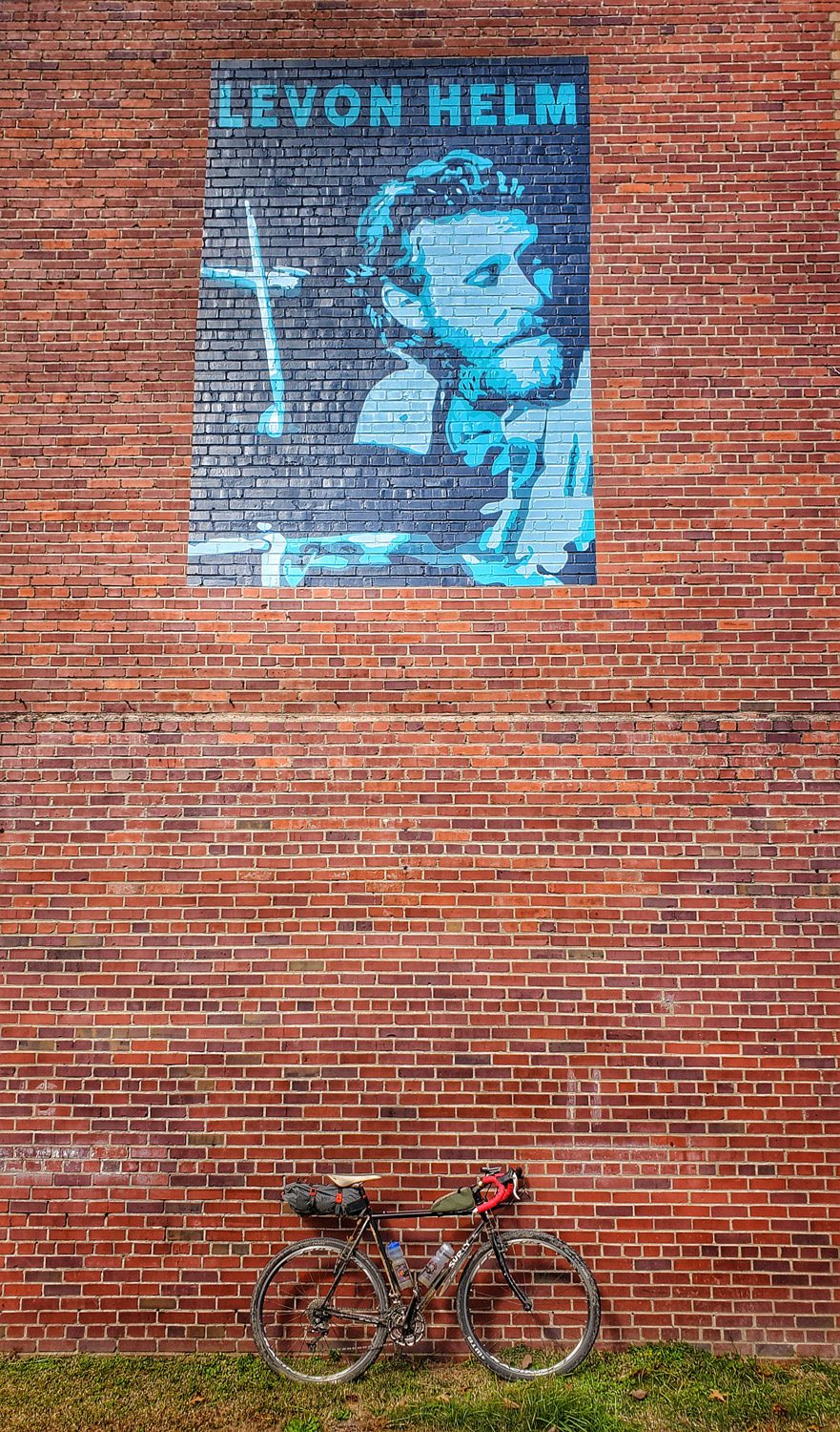 Say hello to Levon when you reach Helena.