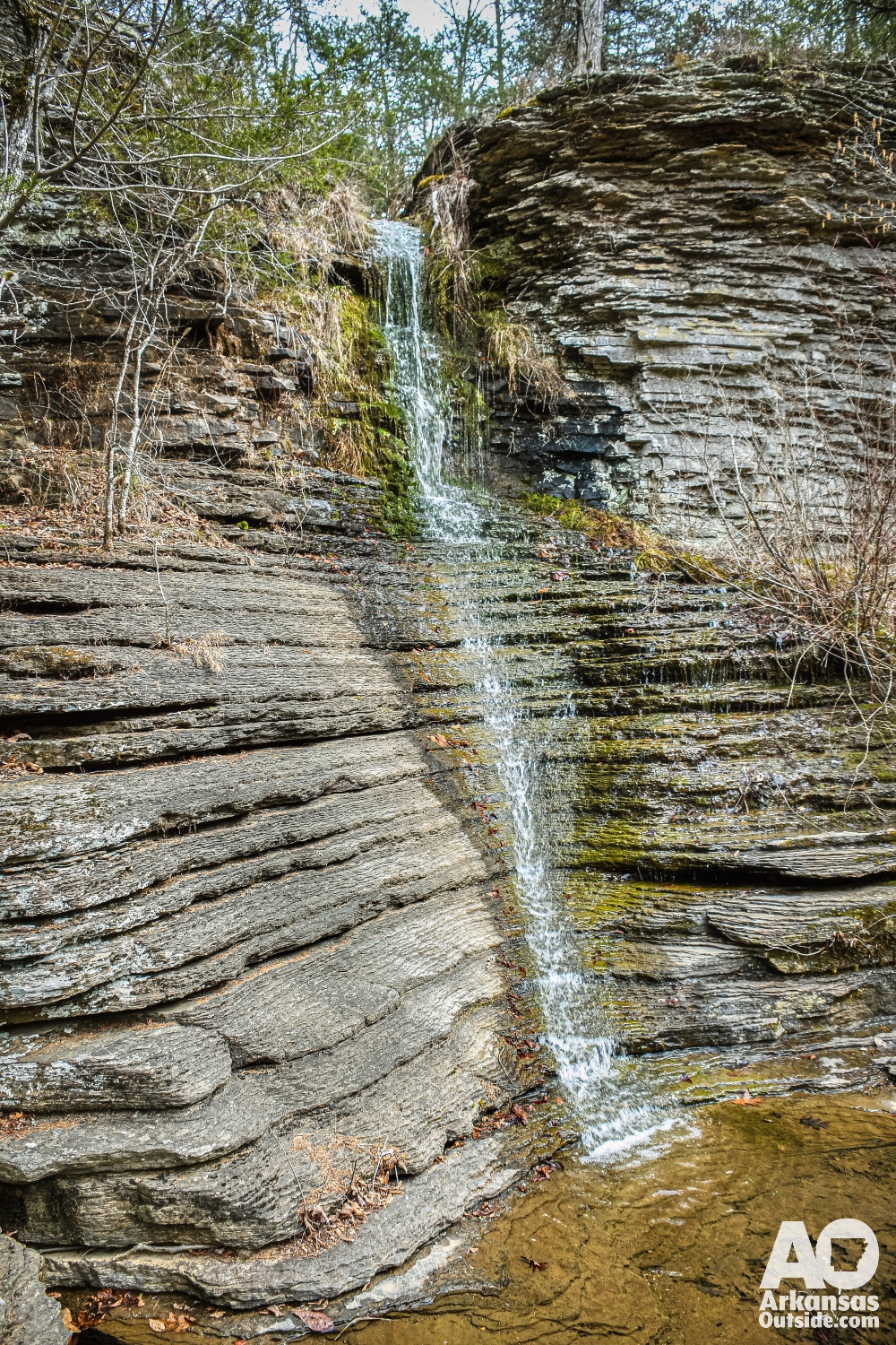 A smaller waterfall just above Intersection Falls.