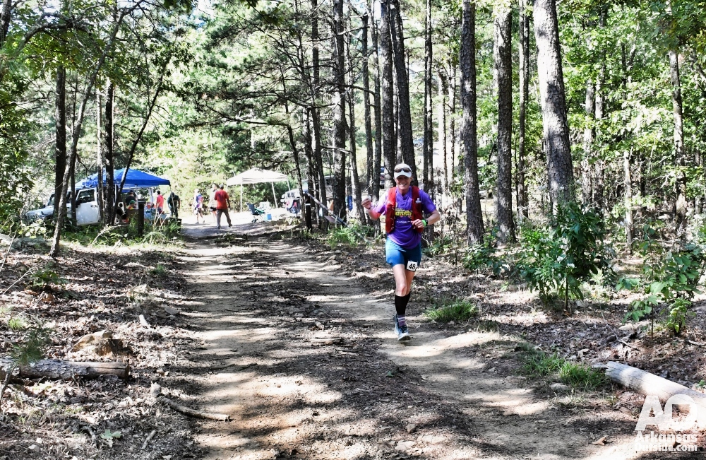 The 2025 Arkansas Traveller. (Yes, that's Catsmacker Race Director, Katie Helms)