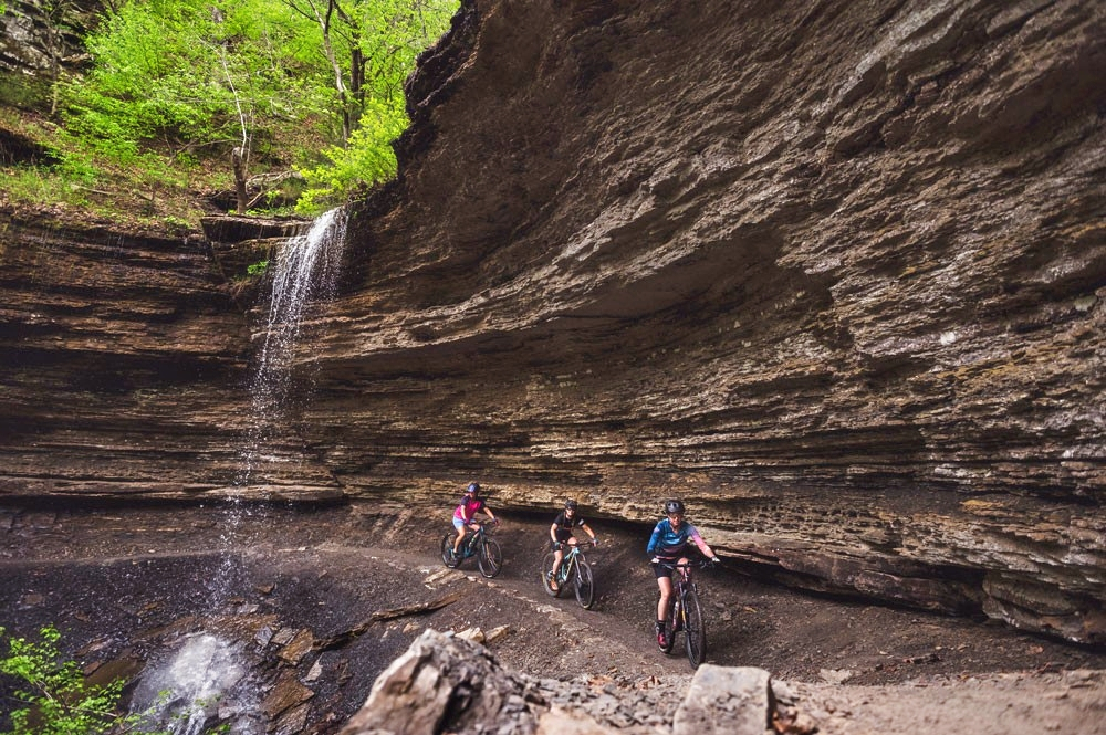 Devil's Den State Park.