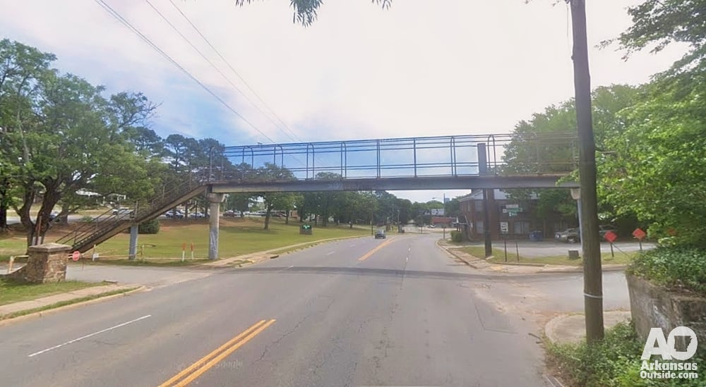 Markham Street pedestrian bridge