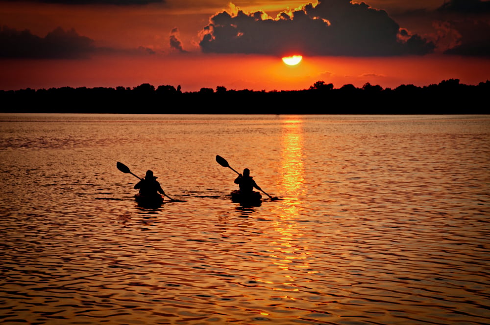 Sunset kayaking on Lake Chicot.