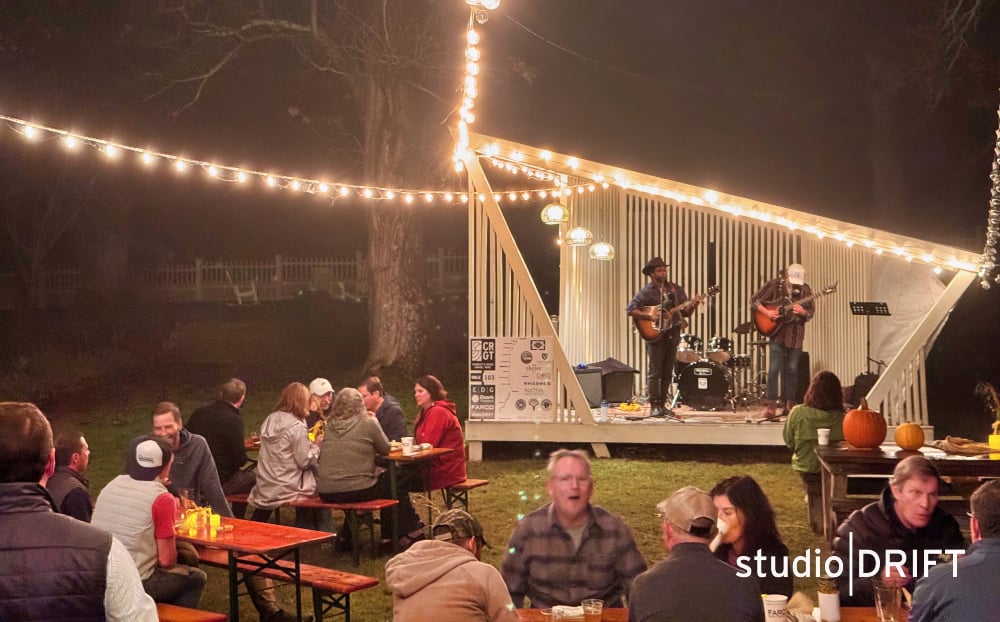 Music wraps up a day in the Delta.