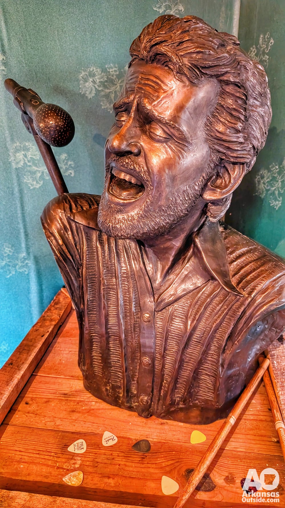 Levon.